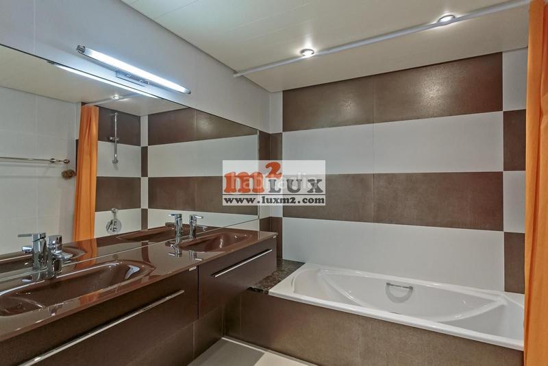 Foto 3ee6eee5-1d01-4435-810a-5985a2f3f389. Casa amb aparcament piscina a Puntabrava-Port Salvi Sant Feliu de Guíxols