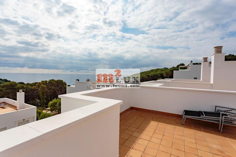 Foto 817a9475-5277-496b-9cf0-488f8210da8e. Reihenhaus mit heizung parking pool in Santa Clotilde Lloret de Mar