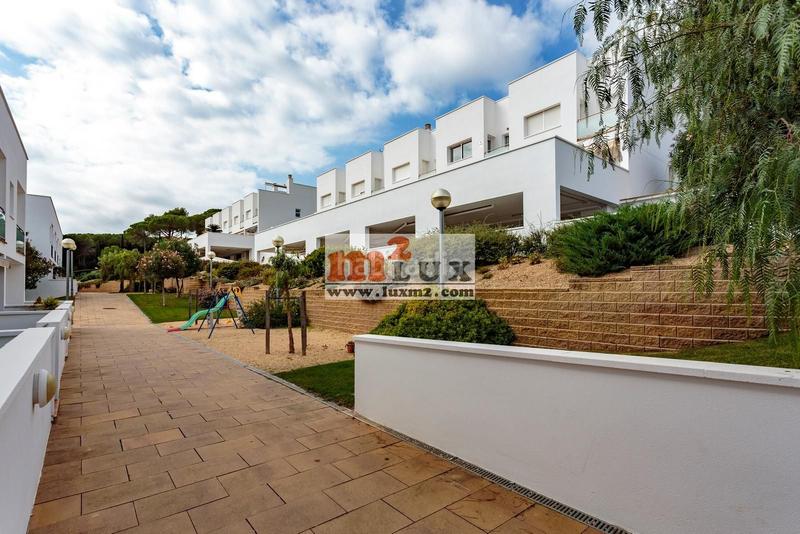 Foto aefb2545-0d68-42cc-aac9-ea4f0930667e. Reihenhaus mit heizung parking pool in Santa Clotilde Lloret de Mar