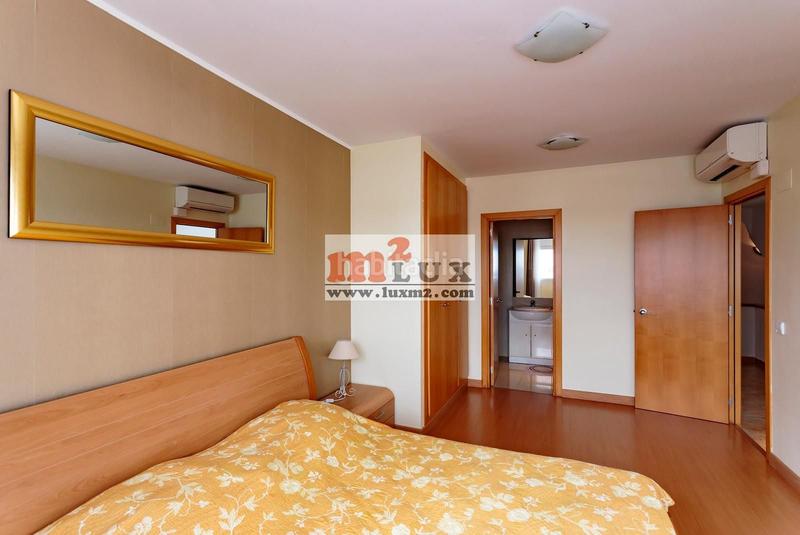 Foto f6f4af75-a08f-4dc6-8438-bef9b4e6a274. Reihenhaus mit heizung parking pool in Santa Clotilde Lloret de Mar