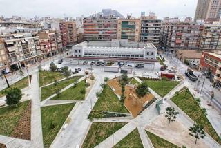 Car parking  Calle calle de italia. Venta 2 plazas de garaje alicante plaza séneca ensanchediputació