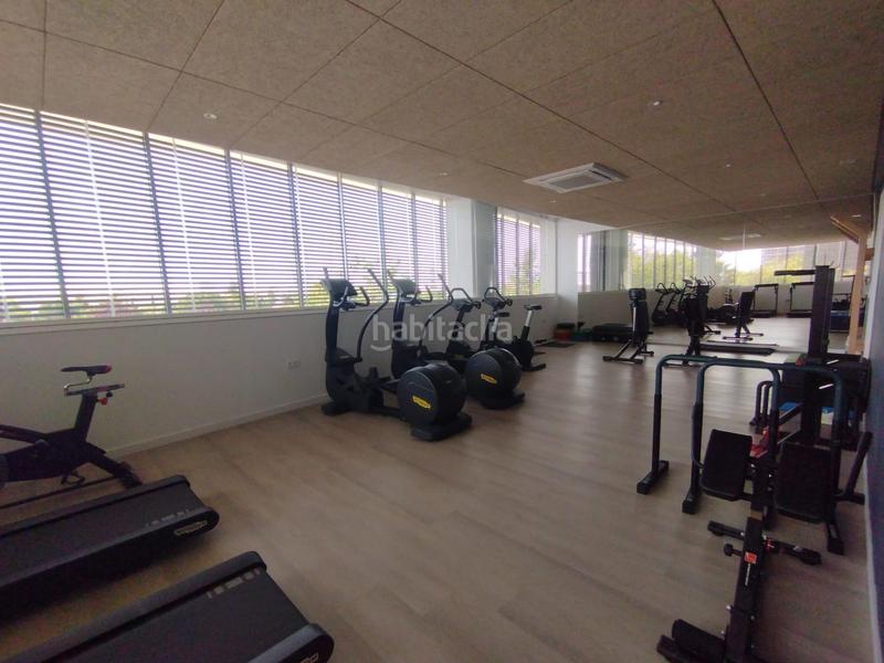 Foto da2eac35-a749-4f0d-87c6-e2848b799a34. Attique avec chauffage parking piscine dans Benalúa Alicante