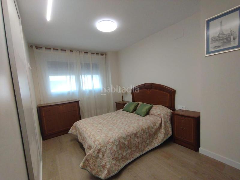 Foto 744618e0-312b-4882-9cf9-ea7bbb2d4803. Alquiler piso  de alquiler a estrenar , amueblado con piscina comunitaria y garaje en Alicante
