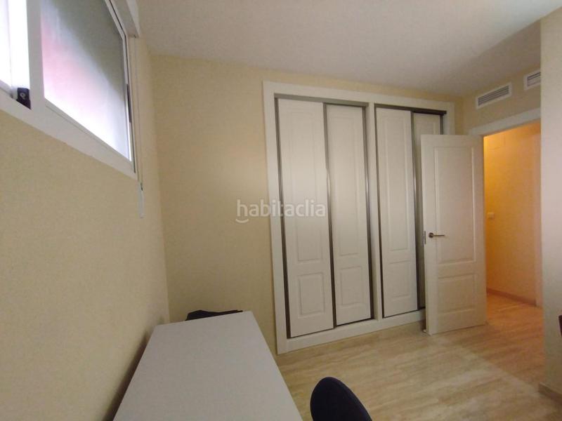 Foto 8f2388a0-a003-4fcf-8086-6b346c57cd89. Piso  renovado completamente en primera línea de mar en urbanización de lujo en Playa Muchavista de alicante en Campello (el)