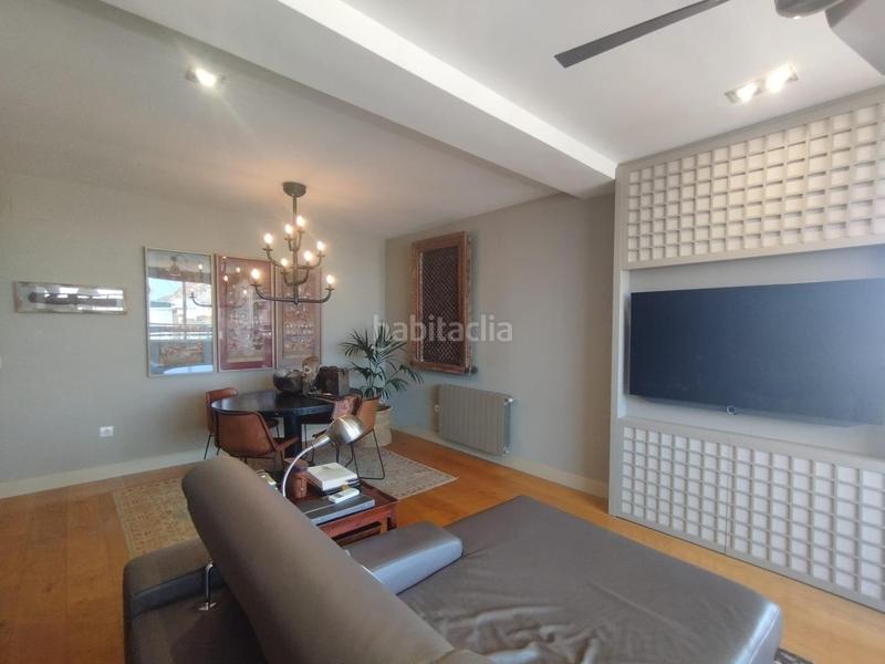 Foto 09aed52d-4e69-4020-bd8f-2fa8536ccad9. Ático atico con gran terraza y vistas al castillo junto puerto deportivo en Alicante