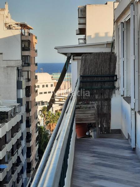 Foto 1e7ce0db-7ad8-468b-b515-ef220d172d5c. Ático atico con gran terraza y vistas al castillo junto puerto deportivo en Alicante