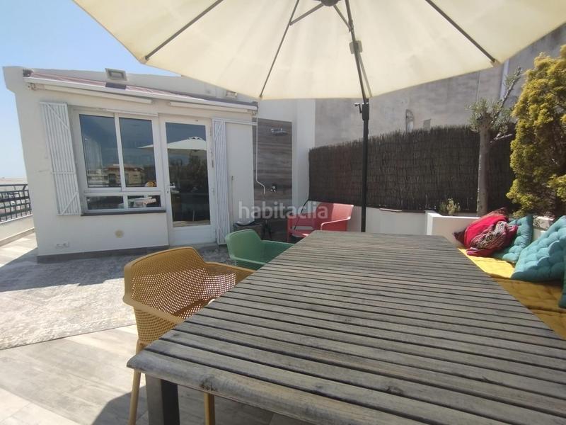 Foto 77be5ffe-ffcf-4233-b1e5-8da7d78f15d1. Ático atico con gran terraza y vistas al castillo junto puerto deportivo en Alicante