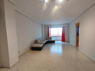 Miete Appartement  Calle de zaragoza. Apartamento en el centro de alicante junto puerto