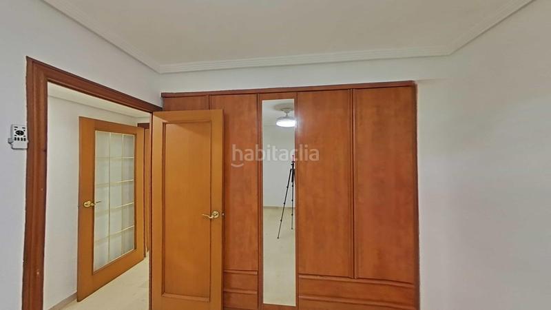 Foto 655225d9-2d56-427d-95d3-b7235473a244. Alquiler piso preciosa vivienda alquiler junto puerto deportivo vacia larga duracion en Alicante