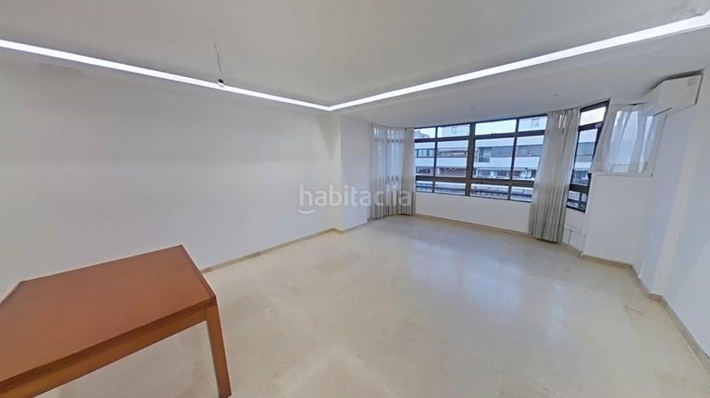 Foto a2872705-9805-4730-a1ca-b2ca8a4a2ff4. Alquiler piso preciosa vivienda alquiler junto puerto deportivo vacia larga duracion en Alicante