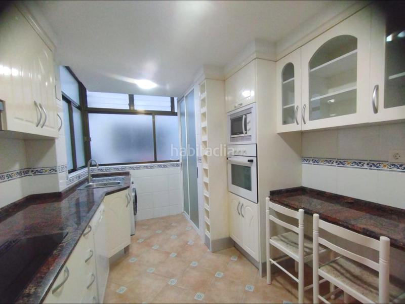 Foto c6731582-c158-4840-9bc8-c518d526ef52. Alquiler piso preciosa vivienda alquiler junto puerto deportivo vacia larga duracion en Alicante