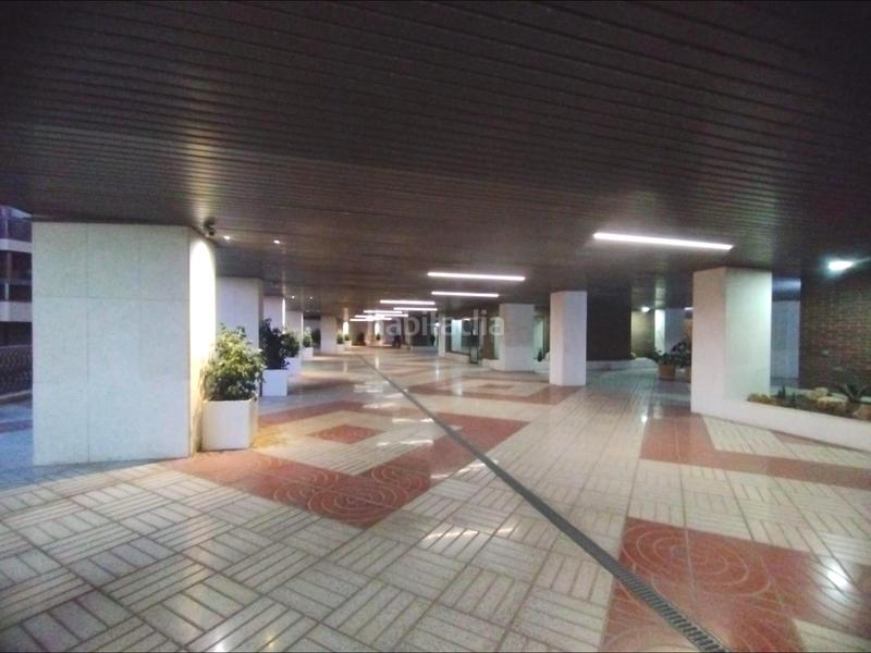 Foto ee23de4f-ecb1-47b3-a2f7-f8e9fddd0a86. Alquiler piso preciosa vivienda alquiler junto puerto deportivo vacia larga duracion en Alicante