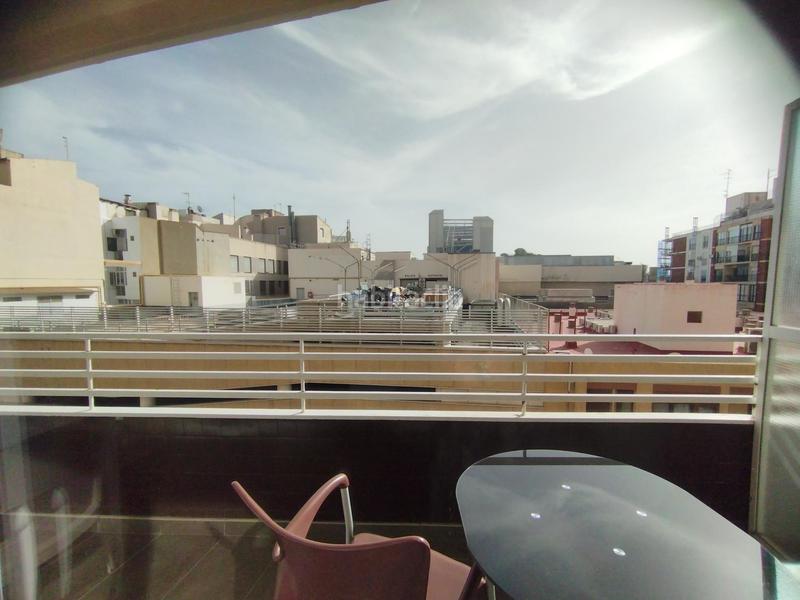 Foto 5c6b0102-b67c-44f2-87ea-7e12159dd1a2. Studio avec chauffage dans Ensanche-Diputación Alicante