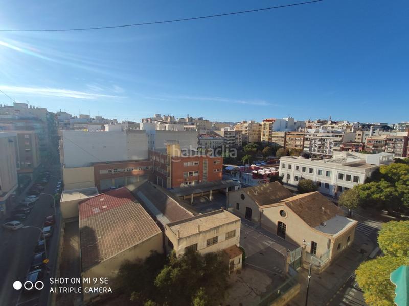 Foto 88980e9a-821a-4747-8a96-635e4a71164e. Alquiler piso preciosa vivienda exterior en el centro con vistas al mar en Alicante