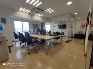 Miete Büro  Calle general o donell. Oficina reformada  junto maisonave en el centro de alicante
