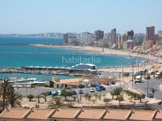 Foto a3e591d6-9e77-441d-98a2-9d51049aeb08. Àtic amb calefacció a Campello Playa Campello (el)