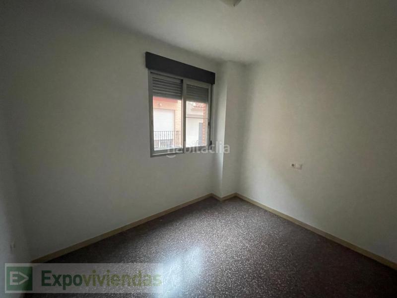 Foto 37d7c181-e124-4326-b42a-4f0474350575. Piso bonito piso a 2 minutos de avda Juan de Borbón, . en Murcia