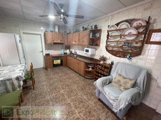 Casa  N/a. Casa de pueblo en bajo con parcela adyacente en santo ángel, mur