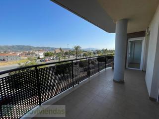 Pis  N/a. Fabuloso piso a la venta en ronda sur.