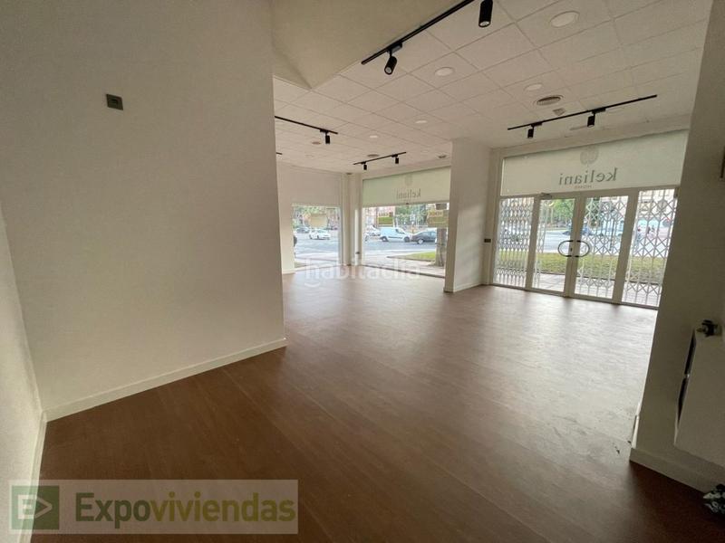 Foto 31359dd8-e552-4324-89c2-4d42cfbabd58. Rent business premise in Juan de Borbón Murcia