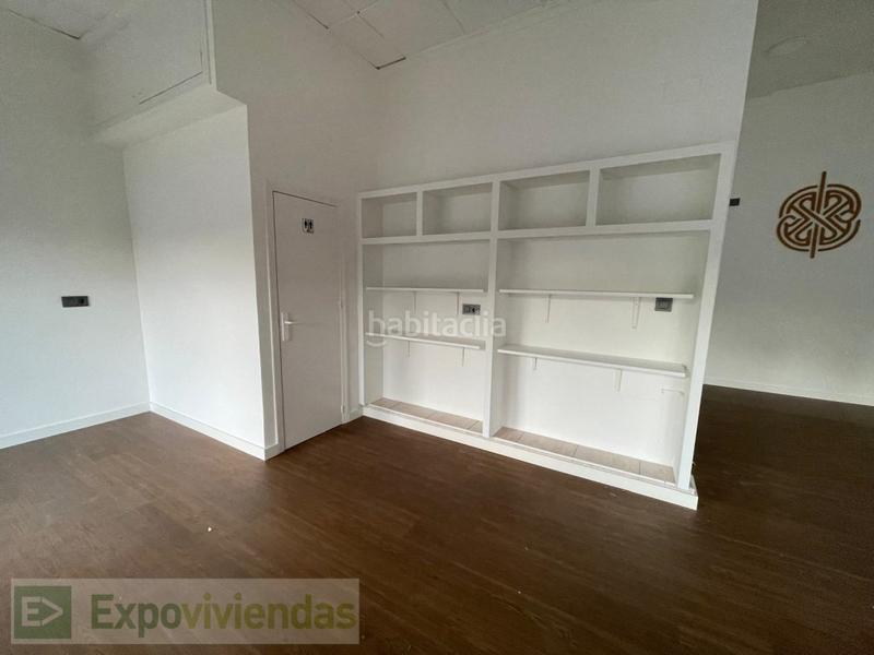 Foto c142844e-6e24-4ba6-8201-9350e0f6fb00. Rent business premise in Juan de Borbón Murcia