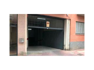 Parking coche en Barrio del Progreso