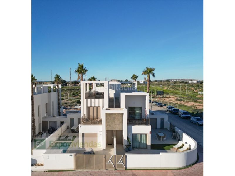 Foto 01263357-5b9b-4528-a7f6-fa305cbaf7d5. Xalet amb piscina a Las Lomas de Rame-Bahía Bella Alcázares (Los)