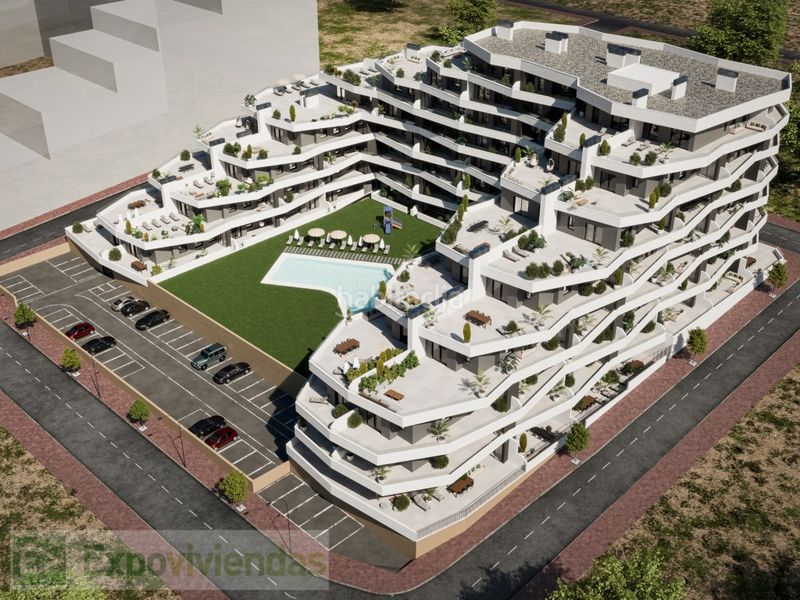 Foto 92a9bc54-0901-4d23-ab45-729a9a09c527. Apartament amb aparcament a San Miguel de Salinas