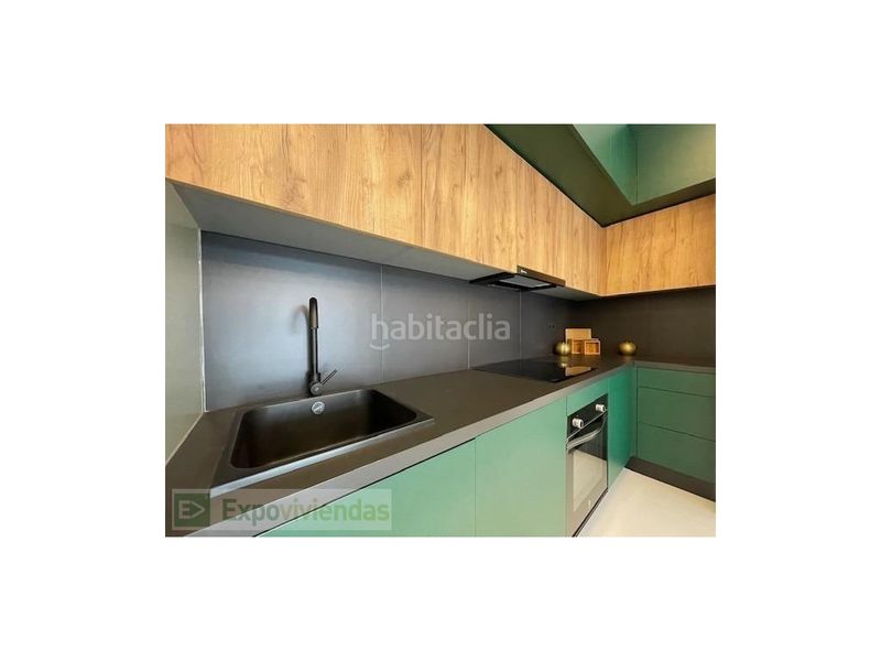 Foto 0e818f8e-376f-41bd-a847-c40c00969c83. Pis amb aparcament a San Miguel de Salinas