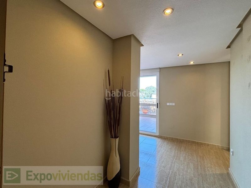 Foto 4f4e0476-9c95-45d4-aa3f-657d3059e5d3. Àtic amb aparcament a Beniel