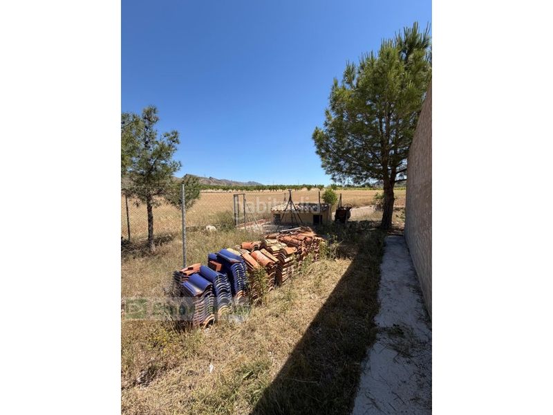 Foto a3e0f3ee-cae2-4984-8b60-985b468240ac. Xalet amb aparcament piscina a Jumilla