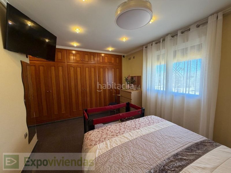 Foto d9cdea99-1f17-4921-a76c-2da0115697c7. Xalet amb aparcament piscina a Jumilla