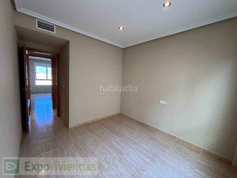 Foto d0be6fcb-bd09-4237-9eda-0498b19c5b09. Àtic amb aparcament a Beniel