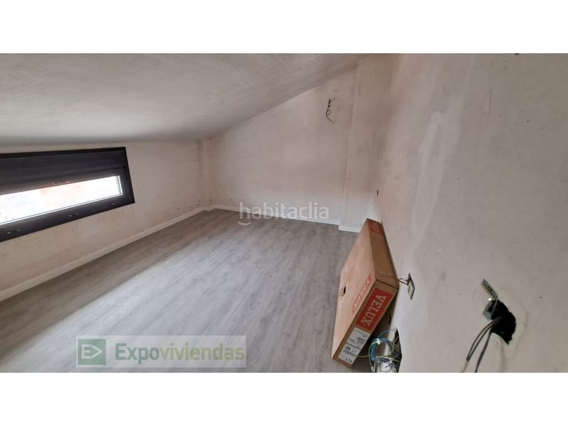 Foto 1c50d34f-48a0-41dd-b0a6-3c075d885086. Àtic amb aparcament a Santo Angel Murcia