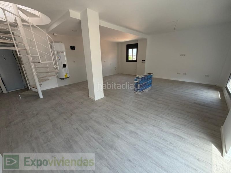 Foto 5e2ff147-2c75-4033-895d-c5f1e02e690f. Àtic amb aparcament a Santo Angel Murcia