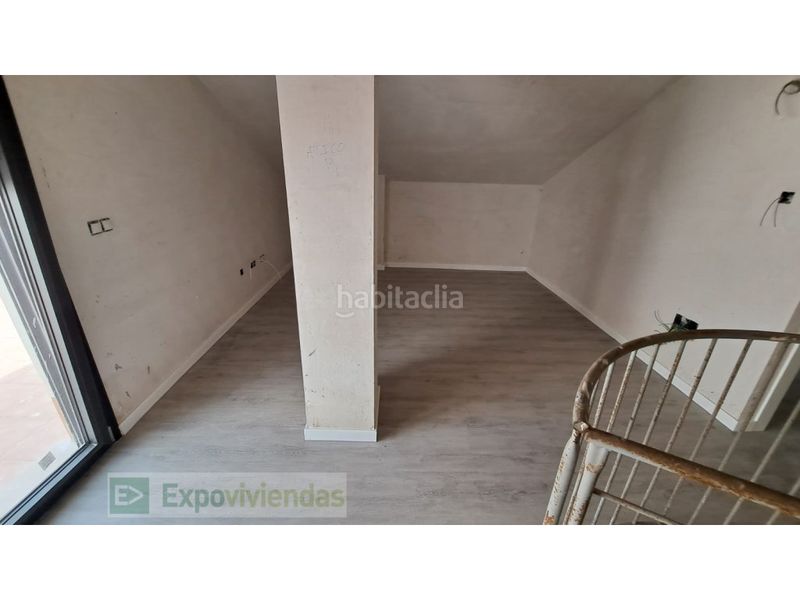 Foto ad54c059-ba34-4a9f-a8c2-2bcb4787a506. Àtic amb aparcament a Santo Angel Murcia