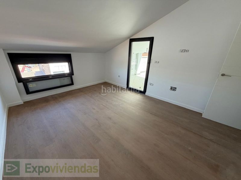 Foto a1d57ce6-ce6e-4ad5-a28f-037f7aa17c56. Àtic amb aparcament a Santo Angel Murcia