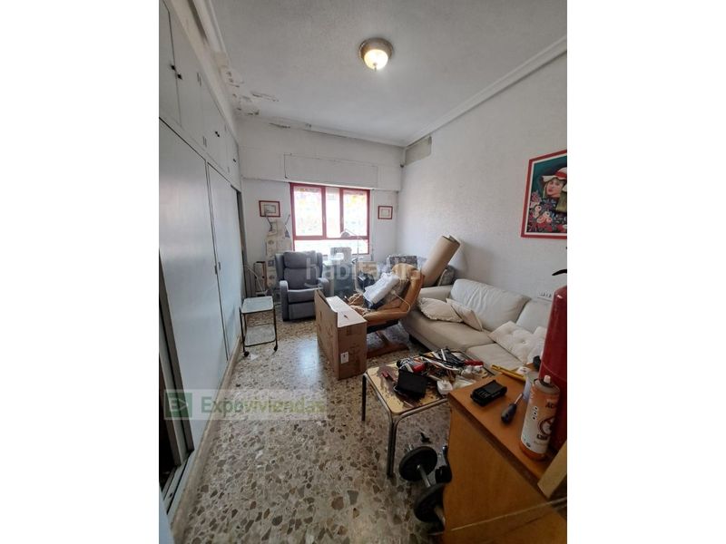 Foto 4a1d6af0-a051-4f0c-9419-edb8bee9e3f7. Casa amb aparcament a Juan de Borbón Murcia