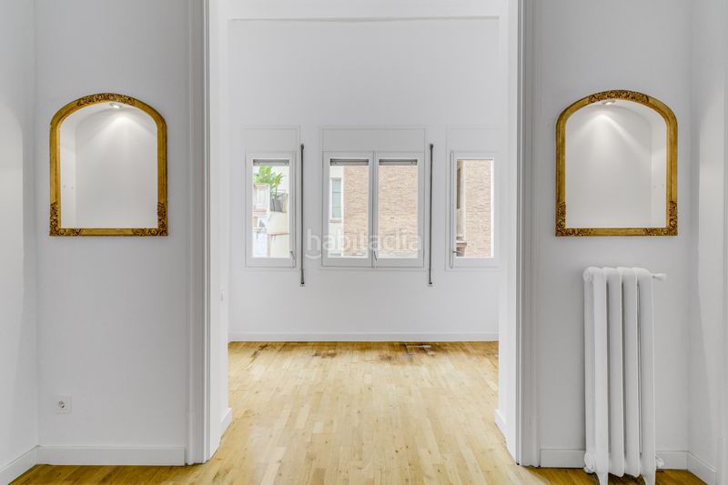 Foto 213b03b5-73c9-44b8-a54c-ec91acbc031e. Pis amb calefacció a St. Pere - Sta. Caterina - El Born Barcelona