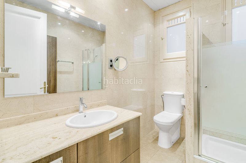 Foto 48b01825-b34e-4d63-a905-260905d65a6a. Pis amb calefacció a St. Pere - Sta. Caterina - El Born Barcelona