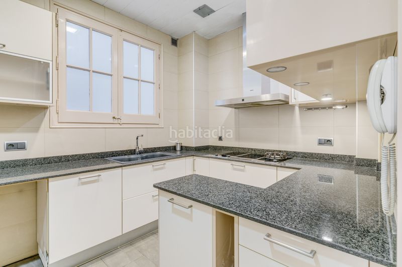 Foto e9e09e27-59dc-4db7-865d-7b3c6ddc5574. Pis amb calefacció a St. Pere - Sta. Caterina - El Born Barcelona