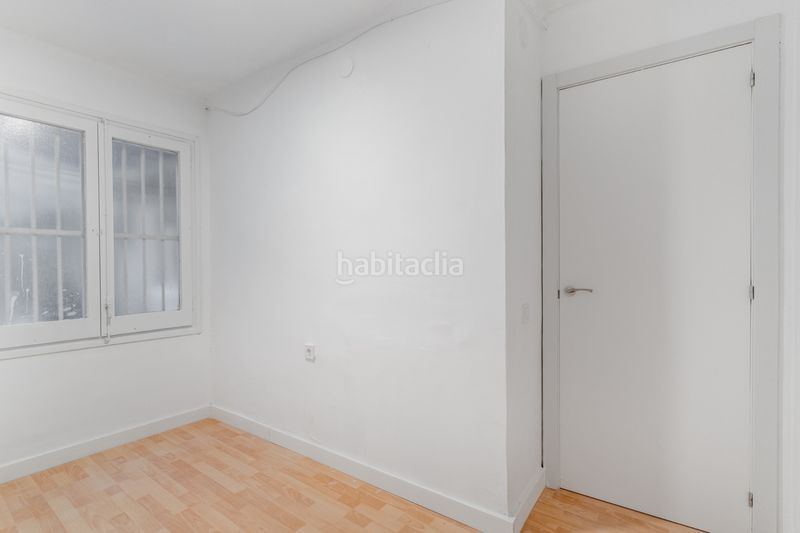 Foto 322ca579-db33-4646-ba4e-8b24f9bcee81. Pis a Trinitat Vella Barcelona
