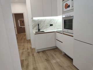 Pis a Lucero. Vivienda junto a madrid río y casa de campo, (íntegramente refor