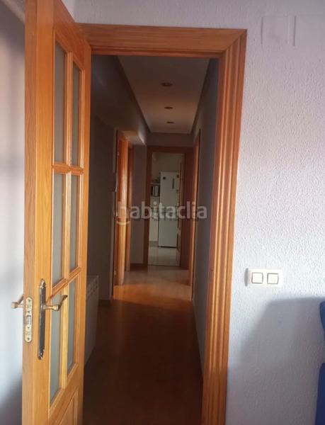 Foto 01d8e832-e77c-47bc-8648-9c9d394d87e4. Alquiler piso  en alquiler zona van dyck en Vidal Salamanca