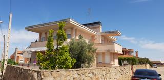 Xalet a Calvarrasa de Abajo. Se vende chalet a 9 km de salamanca pasando santa marta