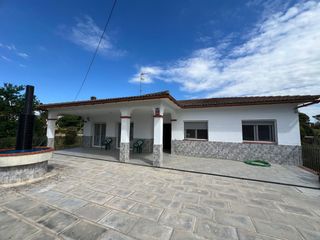 House in Niàgara Parc -Àgora Parc. Casa unifamiliar con garaje y parcela amplia en ágora park