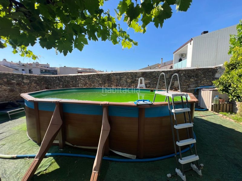 Foto ec017e73-be38-4653-a3da-f52aac5bdb67. Masia amb piscina a Tordera Tordera