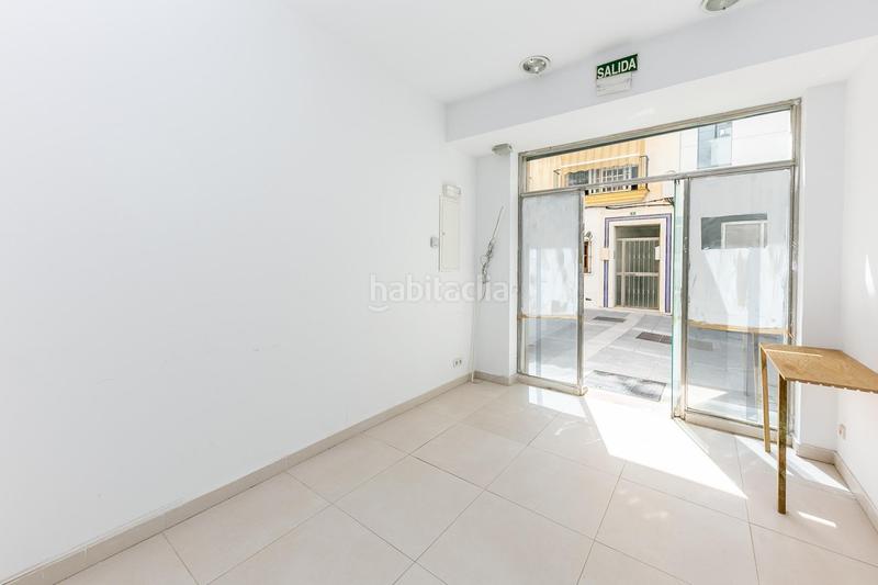 Foto 05767c5e-d006-4762-a7a9-4facae6320ff. Local comercial en calle molino 4 local en pleno centro en Fuengirola