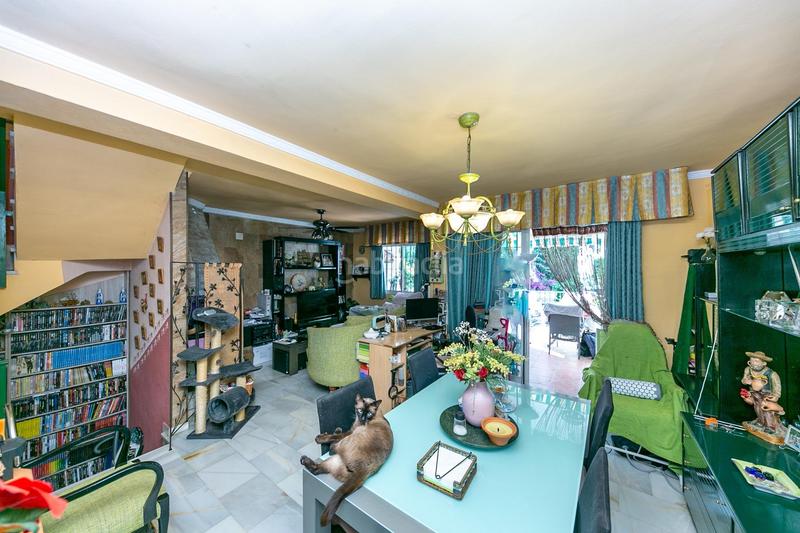 Foto 1fa21bad-3361-4a05-9b5e-a65540ee3338. Casa a schiera con parcheggio piscina in Mijas pueblo Mijas