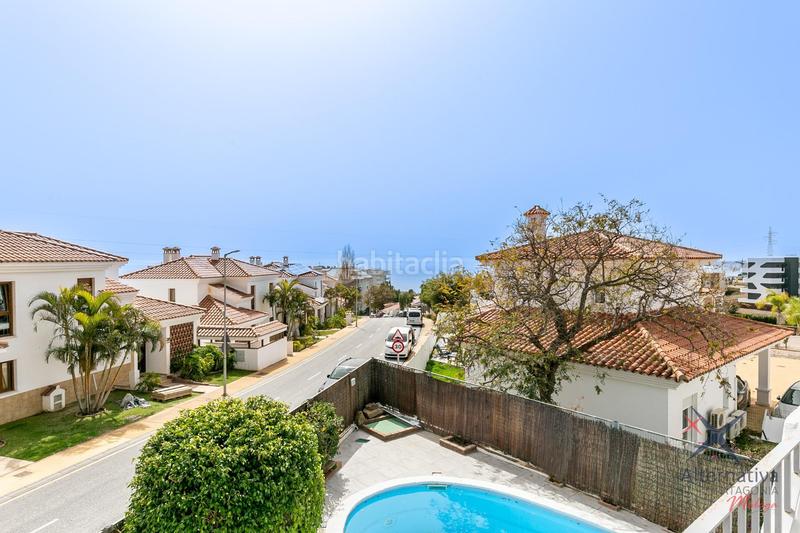 Foto ec3c5c56-49b4-4a3a-a29e-b180c132ff93. Towny house with heating parking pool in La Capellanía - El Higuerón Benalmádena